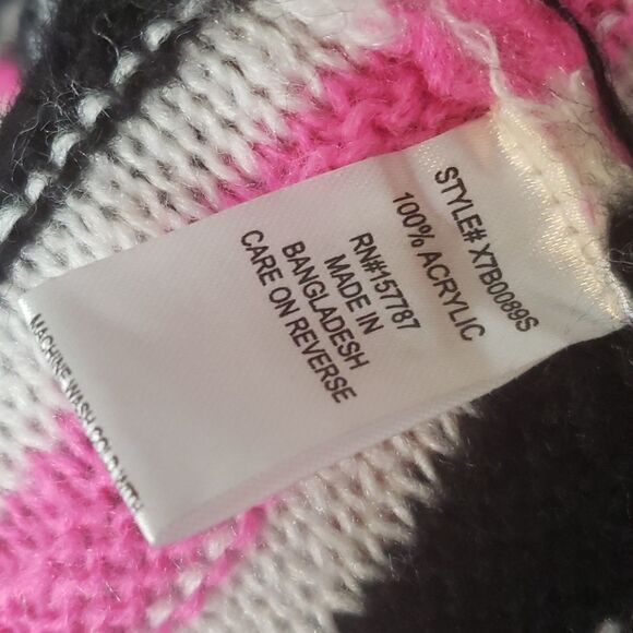 NWT Full Circle Black and Pink Jacket - Picture 3 of 6